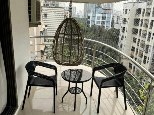 2 BHK Apartment in Malad West for rent Mumbai. The reference number is 20050277