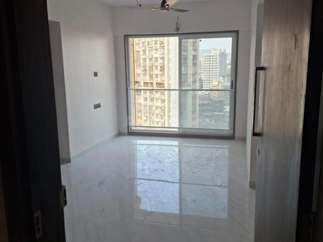 2 BHK Apartment in Malad West for rent Mumbai. The reference number is 20243191