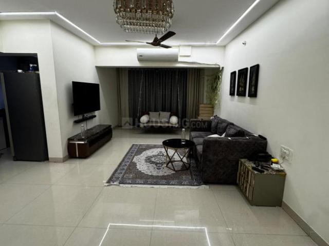 2 BHK Apartment in Malad West for rent Mumbai. The reference number is 20244284