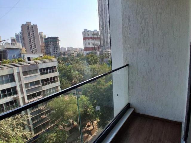 2 BHK Apartment in Malad West for rent Mumbai. The reference number is 20272374
