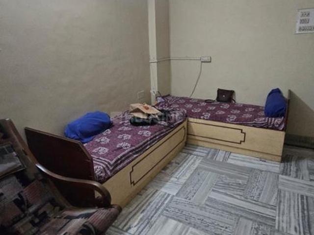 2 BHK Apartment in Malad West for rent Mumbai. The reference number is 20282942