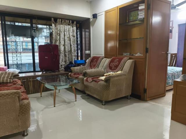 2 BHK Apartment in Malad West for rent Mumbai. The reference number is 20282334