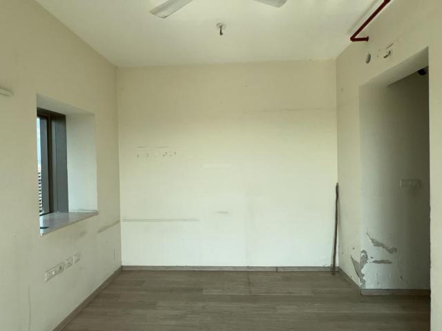 2 BHK Apartment in Malad West for rent Mumbai. The reference number is 20309137