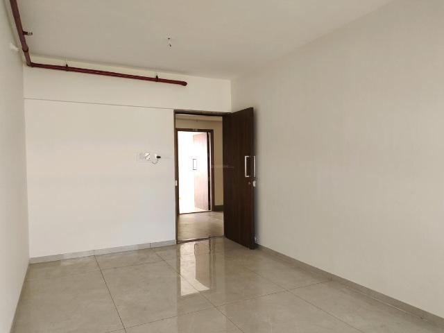2 BHK Apartment in Malad West for rent Mumbai. The reference number is 20320246