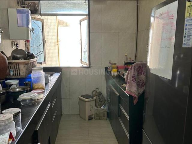 2 BHK Apartment in Malad West for rent Mumbai. The reference number is 20343153