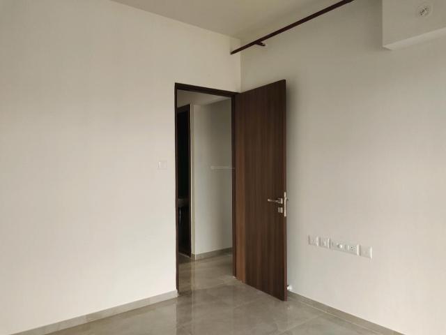 2 BHK Apartment in Malad West for rent Mumbai. The reference number is 20354626