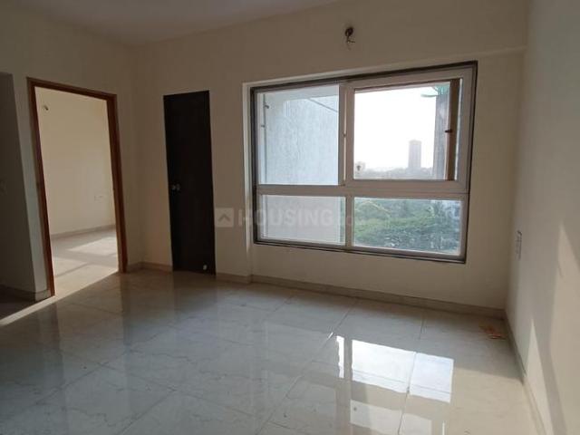 2 BHK Apartment in Malad West for rent Mumbai. The reference number is 20375707
