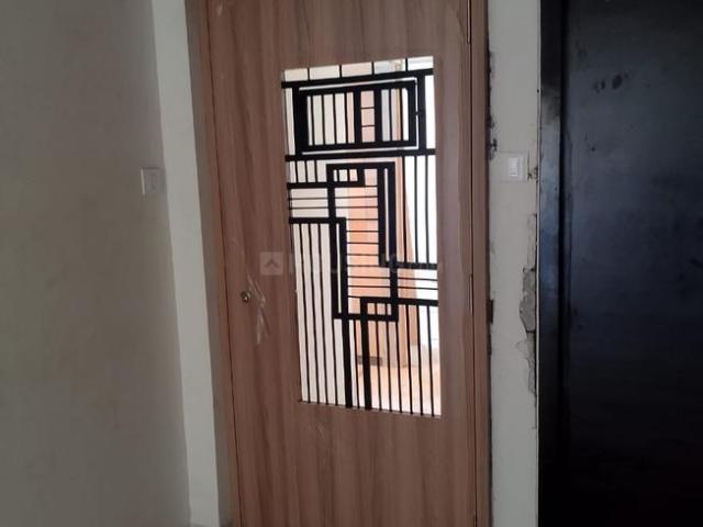 2 BHK Apartment in Malad West for resale Mumbai. The reference number is 12197779