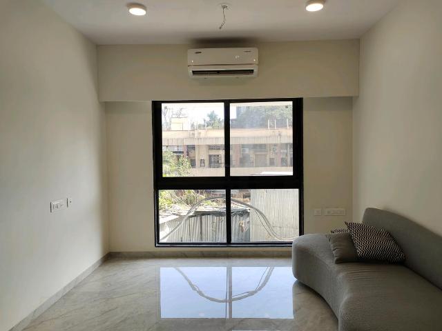 2 BHK Apartment in Malad West for resale Mumbai. The reference number is 16362699