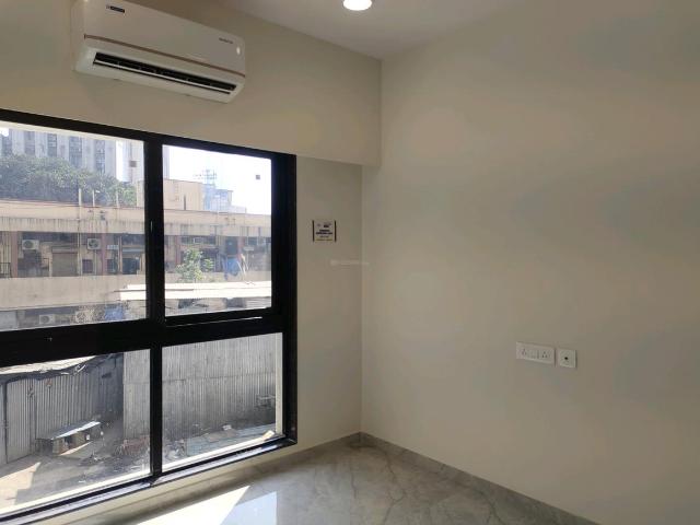 2 BHK Apartment in Malad West for resale Mumbai. The reference number is 16405659