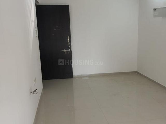 2 BHK Apartment in Malad West for resale Mumbai. The reference number is 16571729