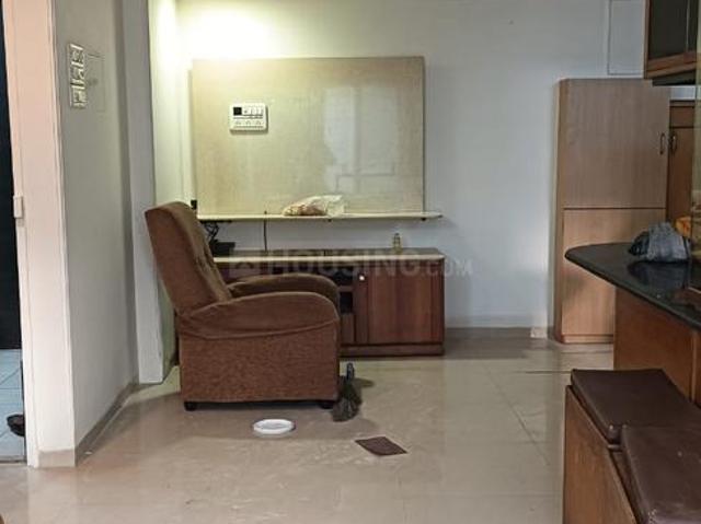 2 BHK Apartment in Malad West for resale Mumbai. The reference number is 16813582