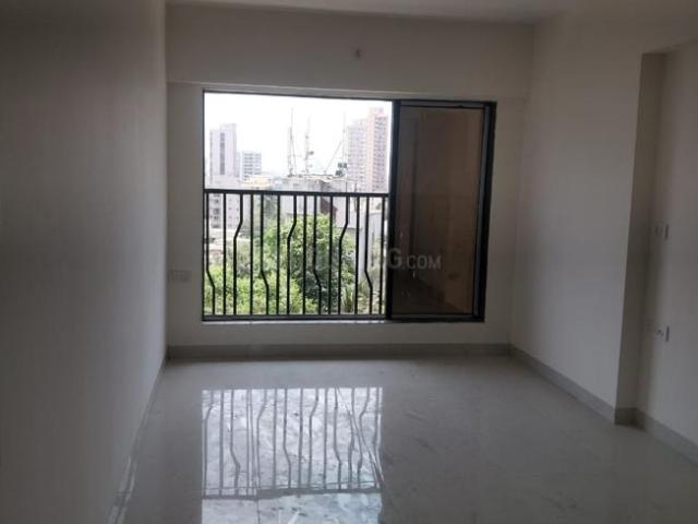2 BHK Apartment in Malad West for resale Mumbai. The reference number is 17085300