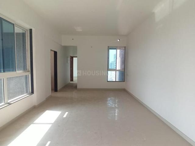2 BHK Apartment in Malad West for resale Mumbai. The reference number is 17481880