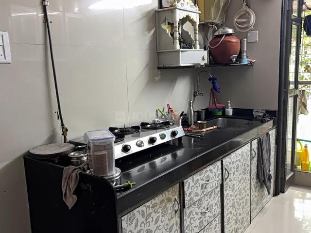 2 BHK Apartment in Malad West for resale Mumbai. The reference number is 17947763