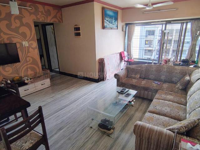 2 BHK Apartment in Malad West for resale Mumbai. The reference number is 18038042