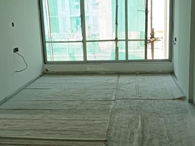 2 BHK Apartment in Malad West for resale Mumbai. The reference number is 18547148