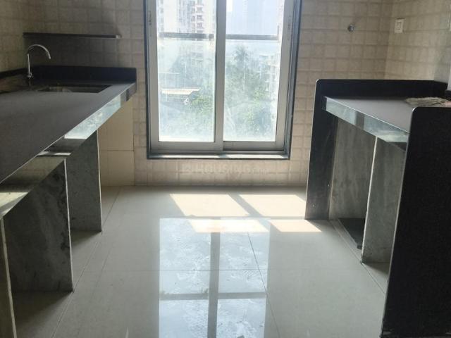 2 BHK Apartment in Malad West for resale Mumbai. The reference number is 18775050