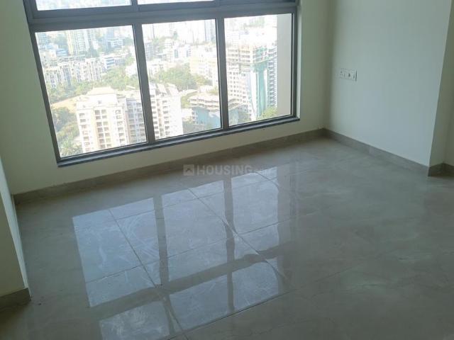 2 BHK Apartment in Malad West for resale Mumbai. The reference number is 18784559