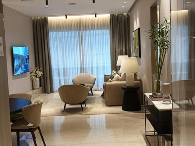 2 BHK Apartment in Malad West for resale Mumbai. The reference number is 18804319
