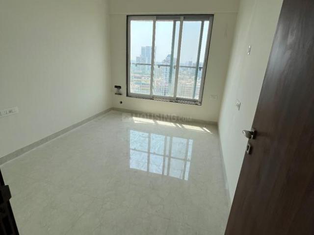 2 BHK Apartment in Malad West for resale Mumbai. The reference number is 19142573