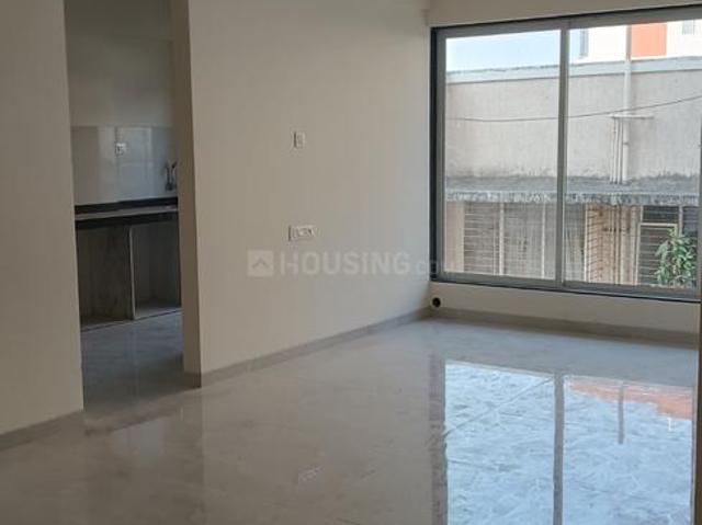 2 BHK Apartment in Malad West for resale Mumbai. The reference number is 19167169