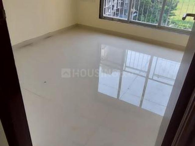 2 BHK Apartment in Malad West for resale Mumbai. The reference number is 19173264