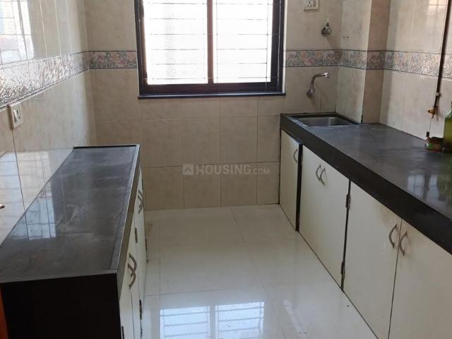 2 BHK Apartment in Malad West for resale Mumbai. The reference number is 19127115