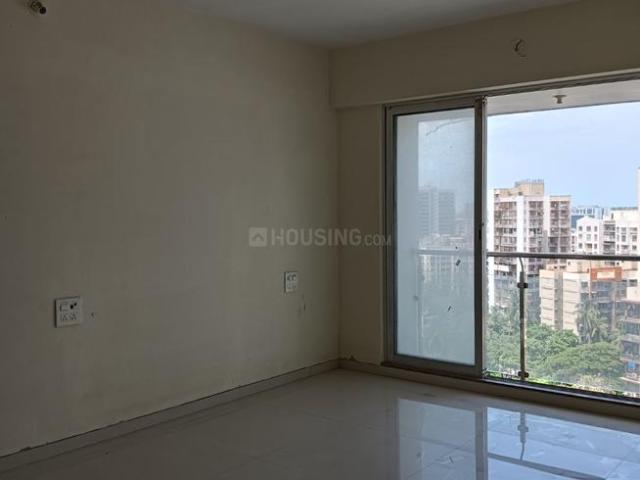 2 BHK Apartment in Malad West for resale Mumbai. The reference number is 19371367