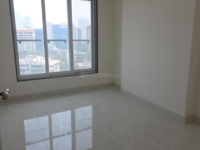 2 BHK Apartment in Malad West for resale Mumbai. The reference number is 19467904