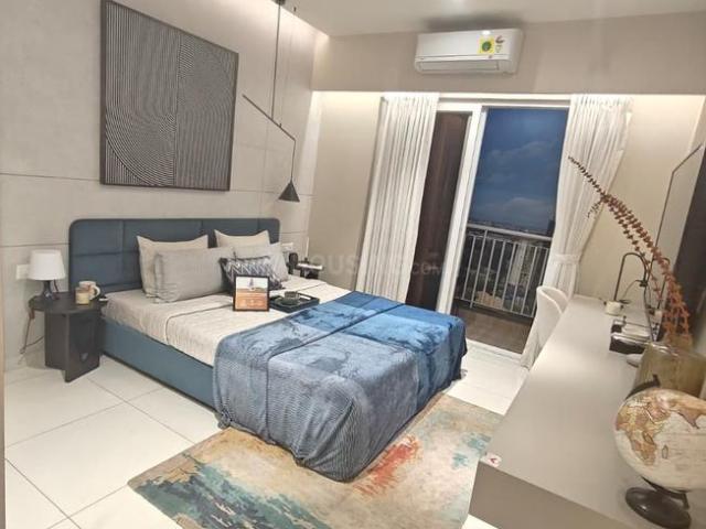 2 BHK Apartment in Malad West for resale Mumbai. The reference number is 19775319