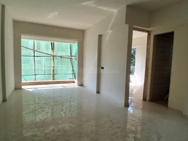 2 BHK Apartment in Malad West for resale Mumbai. The reference number is 19713955