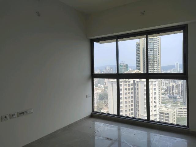 2 BHK Apartment in Malad West for resale Mumbai. The reference number is 19869270