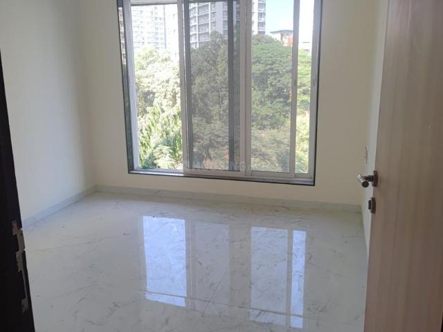 2 BHK Apartment in Malad West for resale Mumbai. The reference number is 19869209