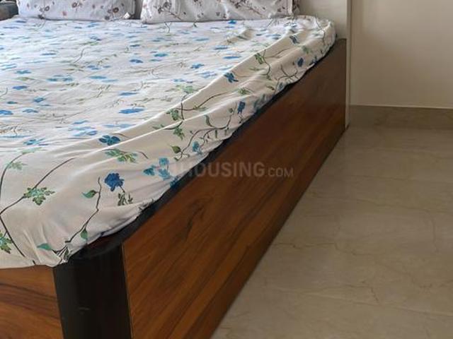 2 BHK Apartment in Malad West for resale Mumbai. The reference number is 19869843
