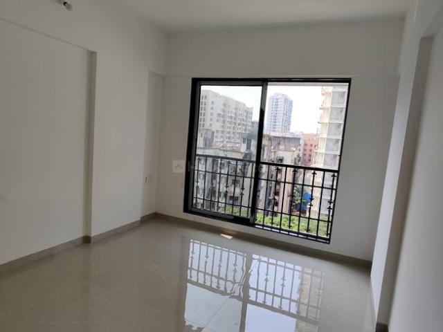 2 BHK Apartment in Malad West for resale Mumbai. The reference number is 19822179