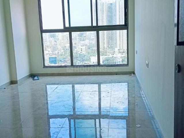 2 BHK Apartment in Malad West for resale Mumbai. The reference number is 19984672