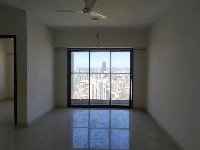 2 BHK Apartment in Malad West for resale Mumbai. The reference number is 20004724