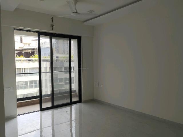 2 BHK Apartment in Malad West for resale Mumbai. The reference number is 20155398
