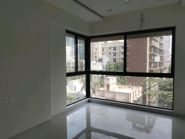 2 BHK Apartment in Malad West for resale Mumbai. The reference number is 20155412