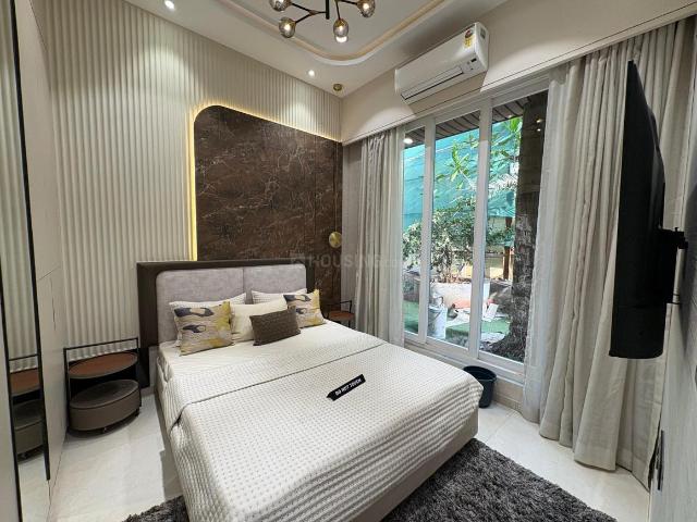 2 BHK Apartment in Malad West for resale Mumbai. The reference number is 20186092