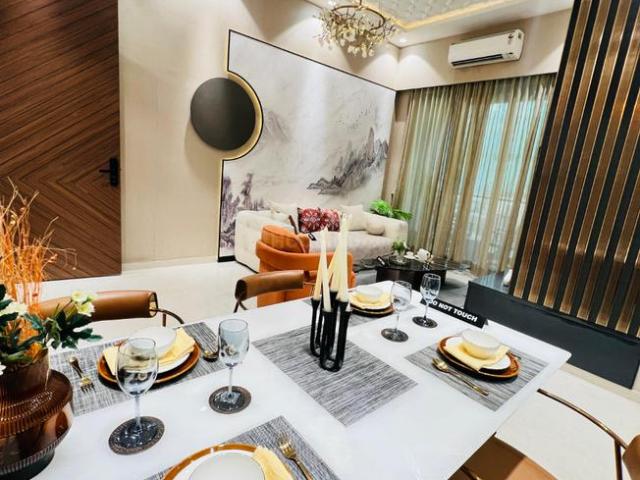 2 BHK Apartment in Malad West for resale Mumbai. The reference number is 20107528