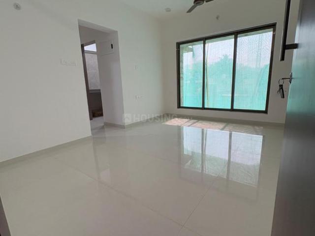 2 BHK Apartment in Malad West for resale Mumbai. The reference number is 20256262