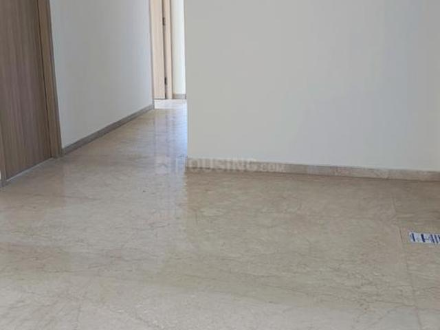 2 BHK Apartment in Malad West for resale Mumbai. The reference number is 20264220