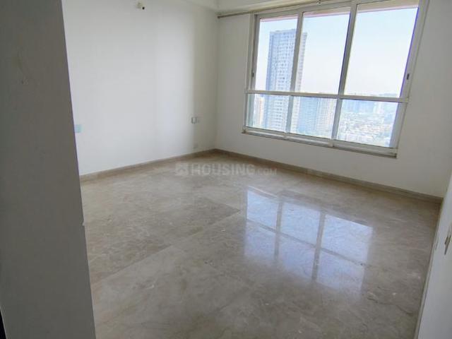 2 BHK Apartment in Malad West for resale Mumbai. The reference number is 20264233