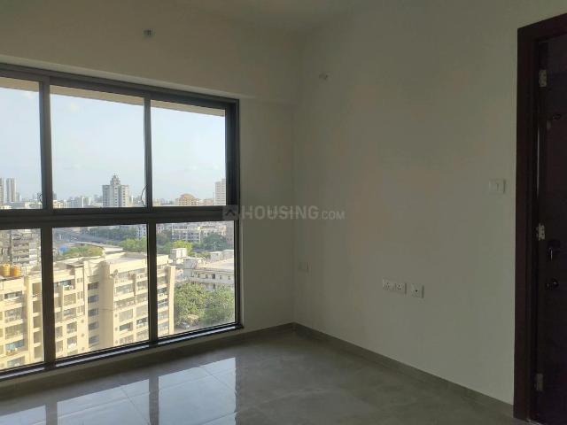 2 BHK Apartment in Malad West for resale Mumbai. The reference number is 20268518