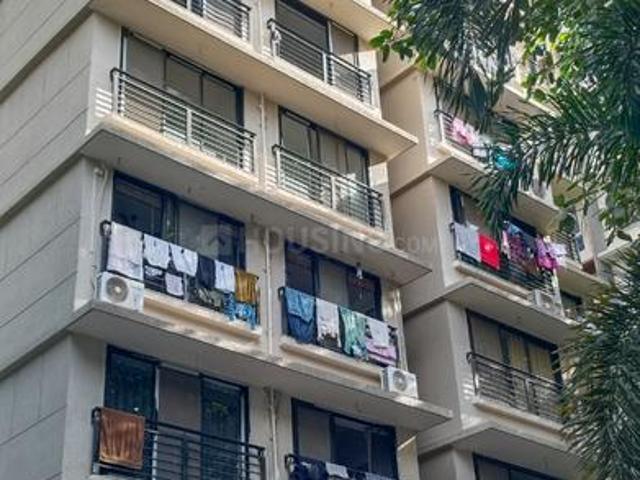 2 BHK Apartment in Malad West for resale Mumbai. The reference number is 20354234