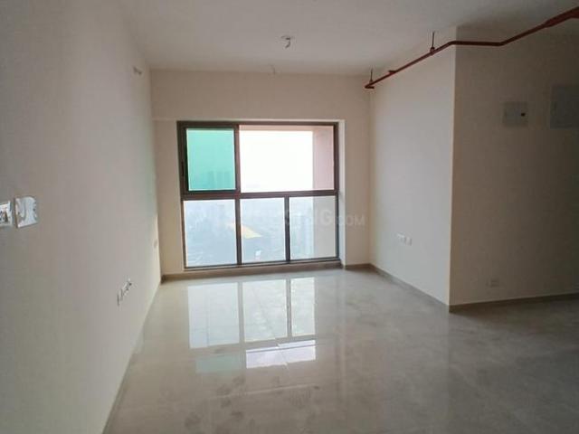 2 BHK Apartment in Malad West for resale Mumbai. The reference number is 20368181