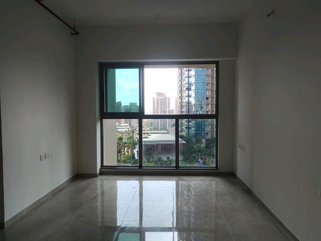 2 BHK Apartment in Malad West for resale Mumbai. The reference number is 20368181