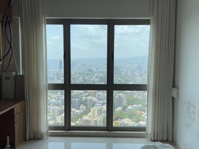 2 BHK Apartment in Malad West for resale Mumbai. The reference number is 20372288